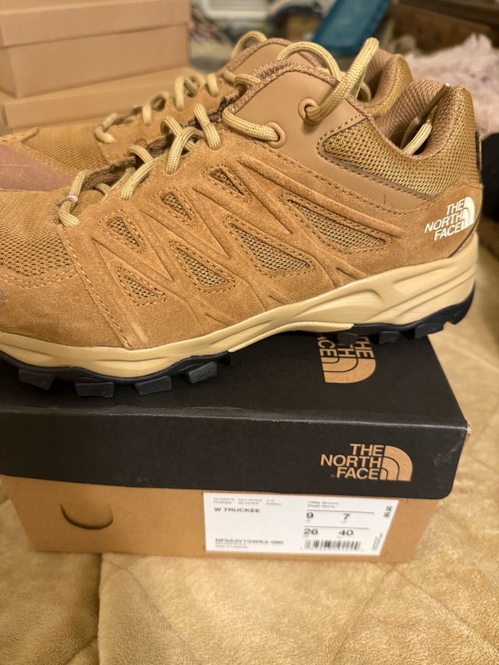 The North Face women’sTan/Brown Trail hiking shoes W truckee style